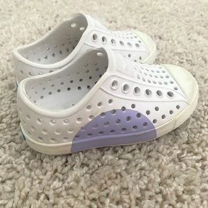 Toddler Baby Natives Size 5 White Purple